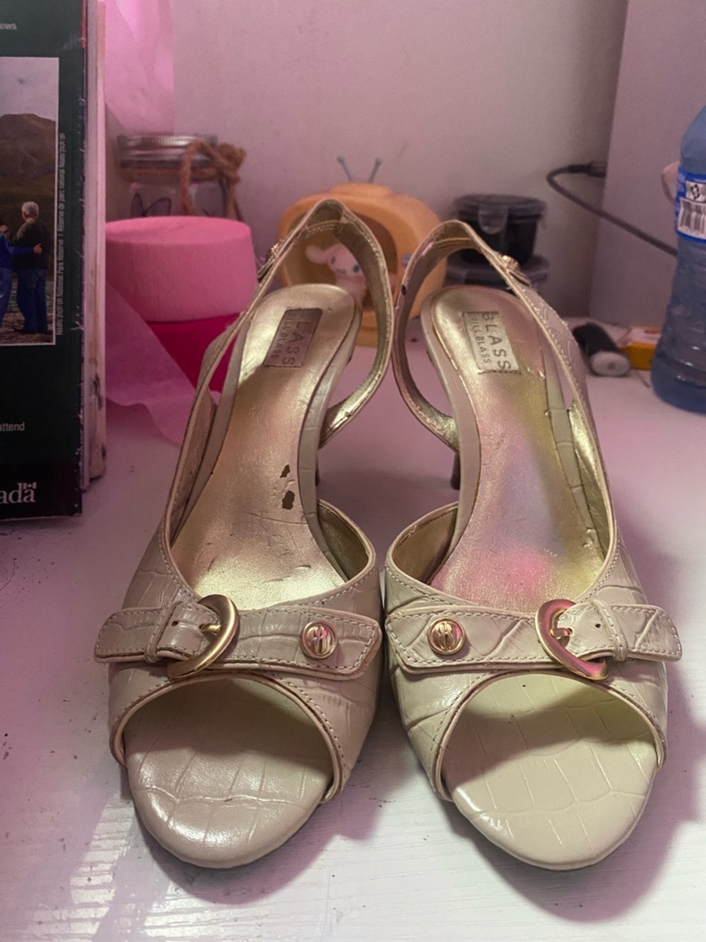 Classic Open-Toe Slingback Heels in Cream with Gold Accents